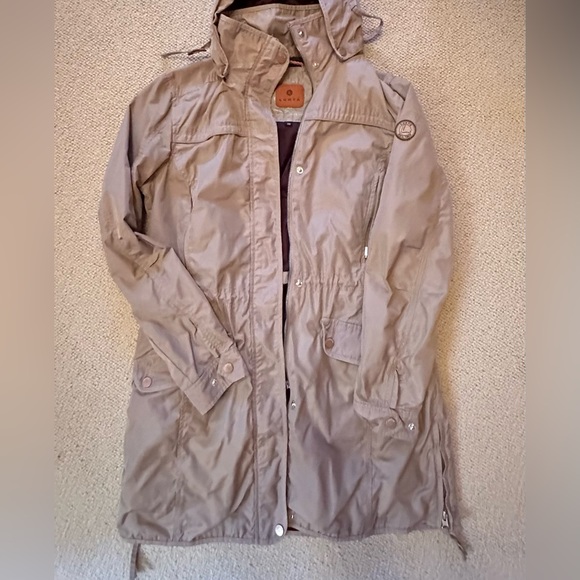 Luhta coat with detachable hood - Picture 2 of 11